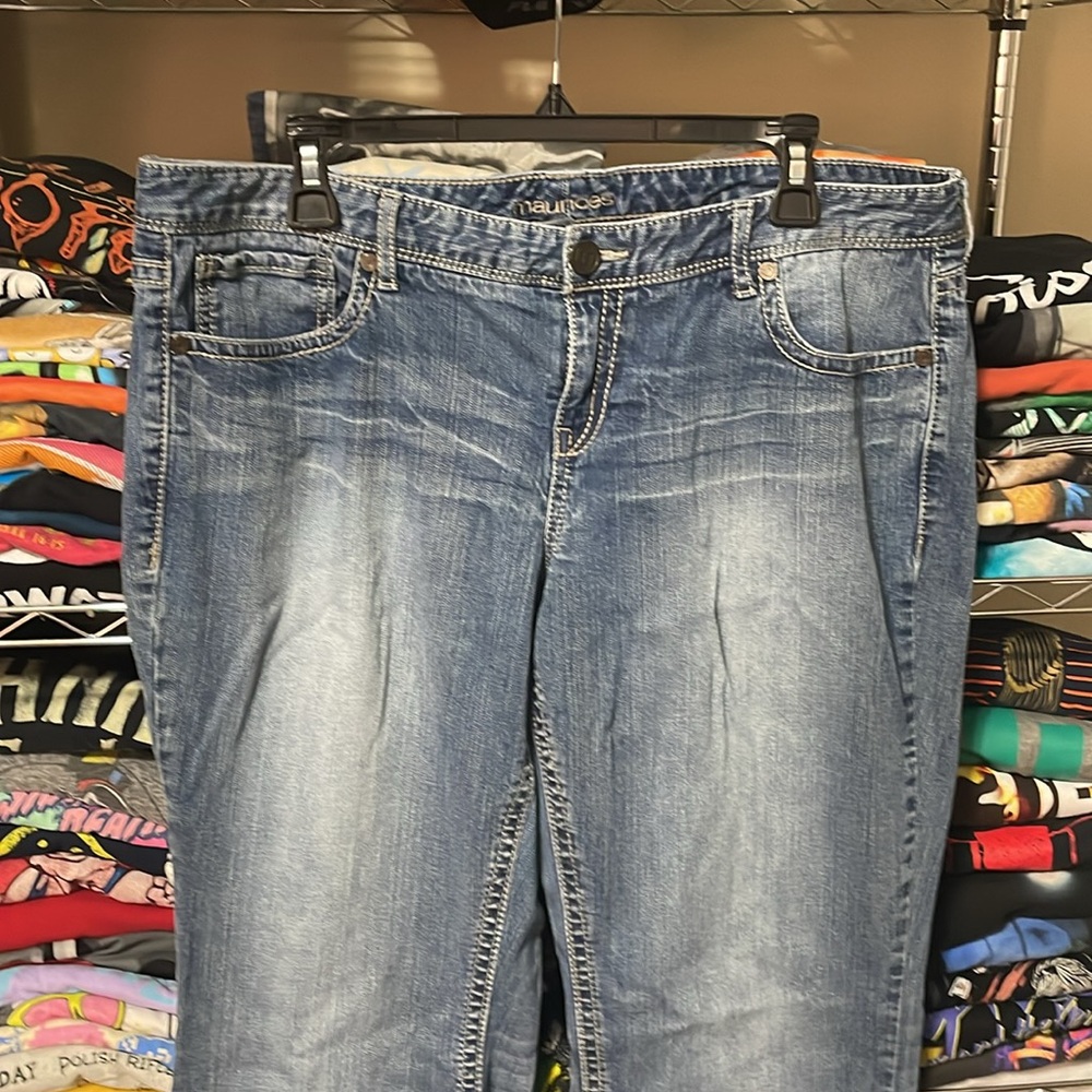 Maunoes Women's Blue Jeans - Picture 9 of 10
